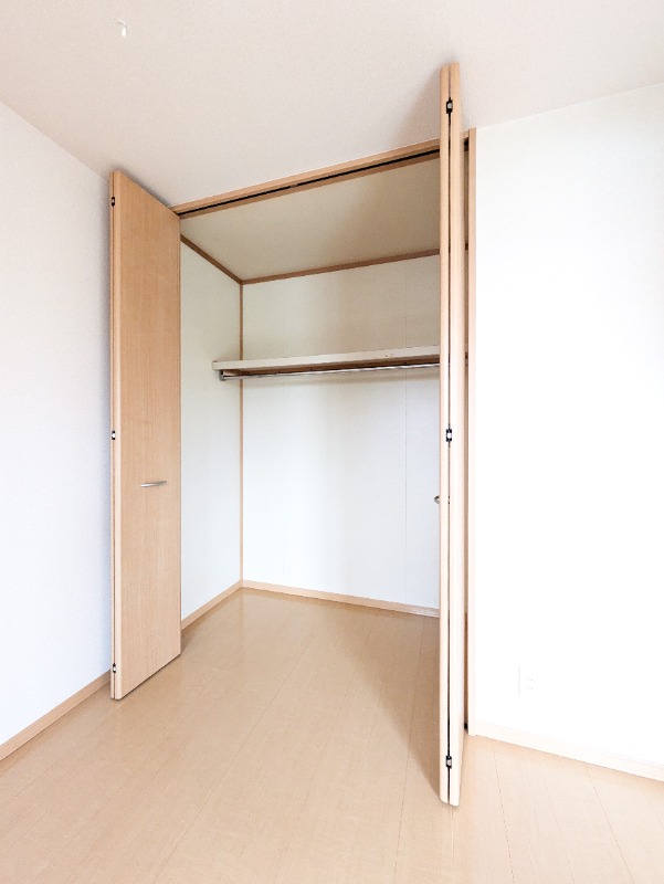 収納　図面と現状に相違がある場合には現状を優先