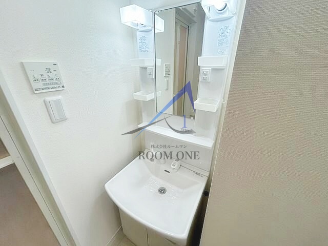 洗面設備　洗面台です。