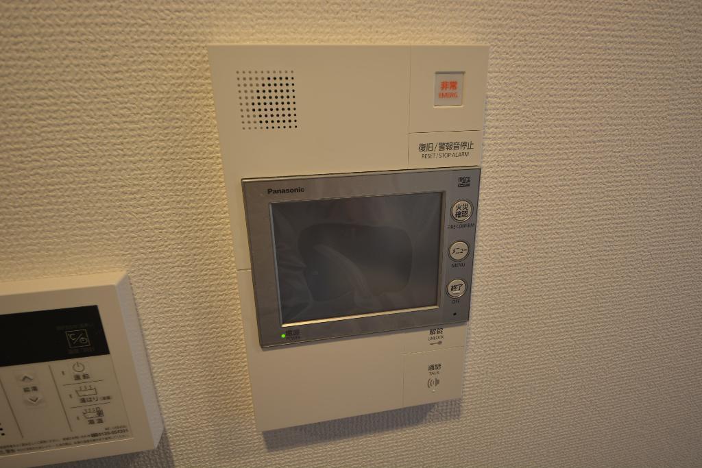 セキュリティ　カメラ付インターホン