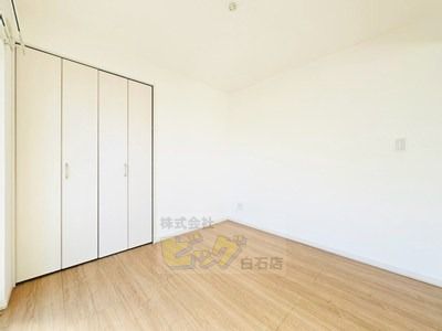 収納　各部屋にクローゼット完備しています♪