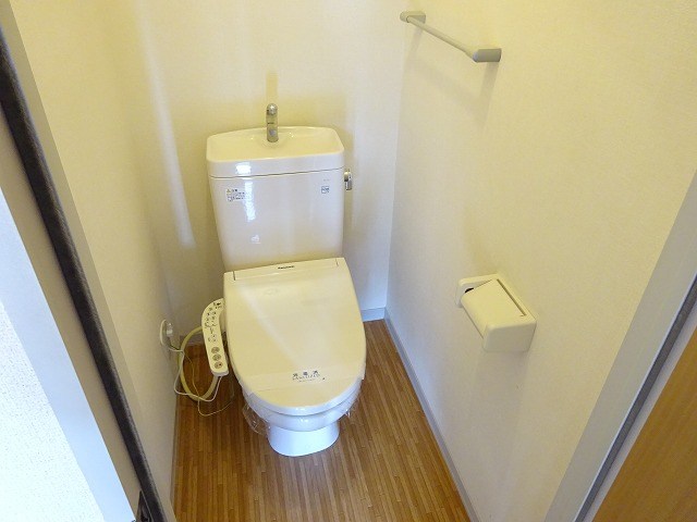 グリーンスクエア E棟のトイレ写真