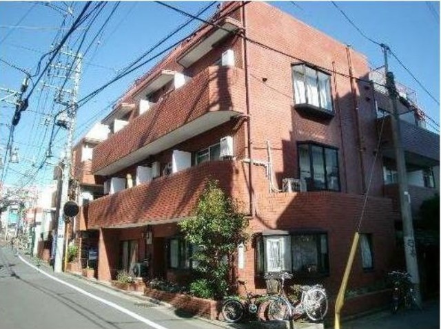建物外観　４階建ての賃貸マンション
