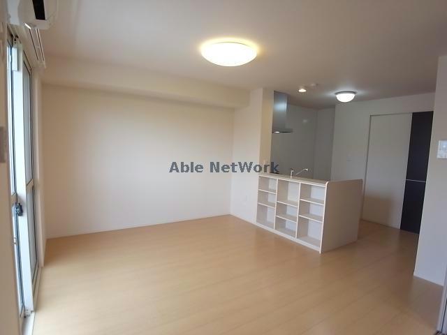 居室・リビング　※同物件別部屋参考写真