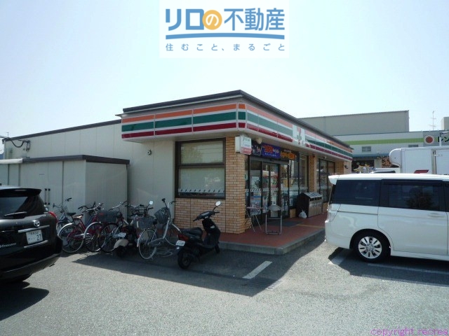 コンビニ　セブンイレブン伊丹森本3丁目店（コンビニ）まで759m