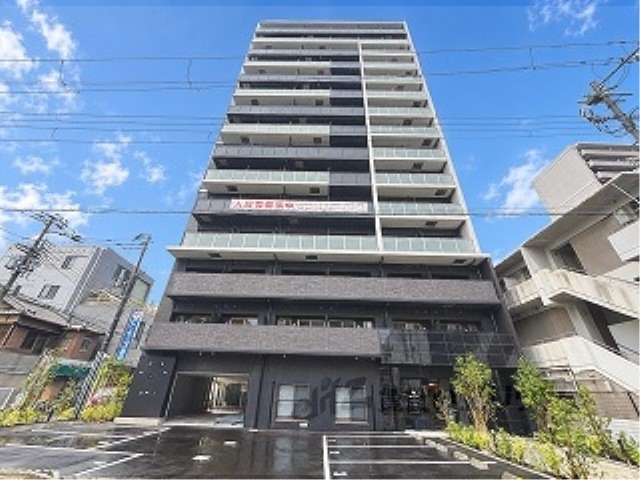MAXIV尼崎の外観写真