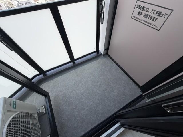 バルコニー