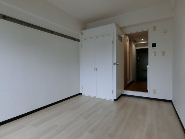 SHRIKE2の居間写真