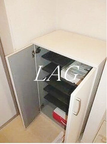 収納　シューズボックスです。