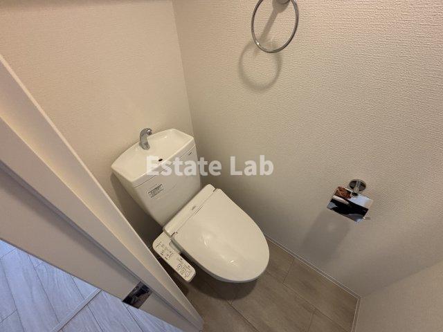 セレニテ西元町アリエのトイレ写真