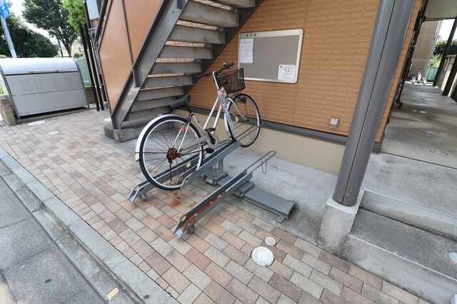 駐車場　駐輪場