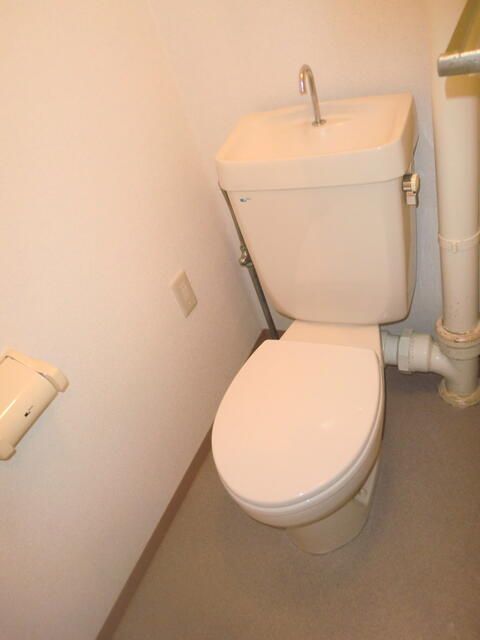 メゾンDE湘南のトイレ写真