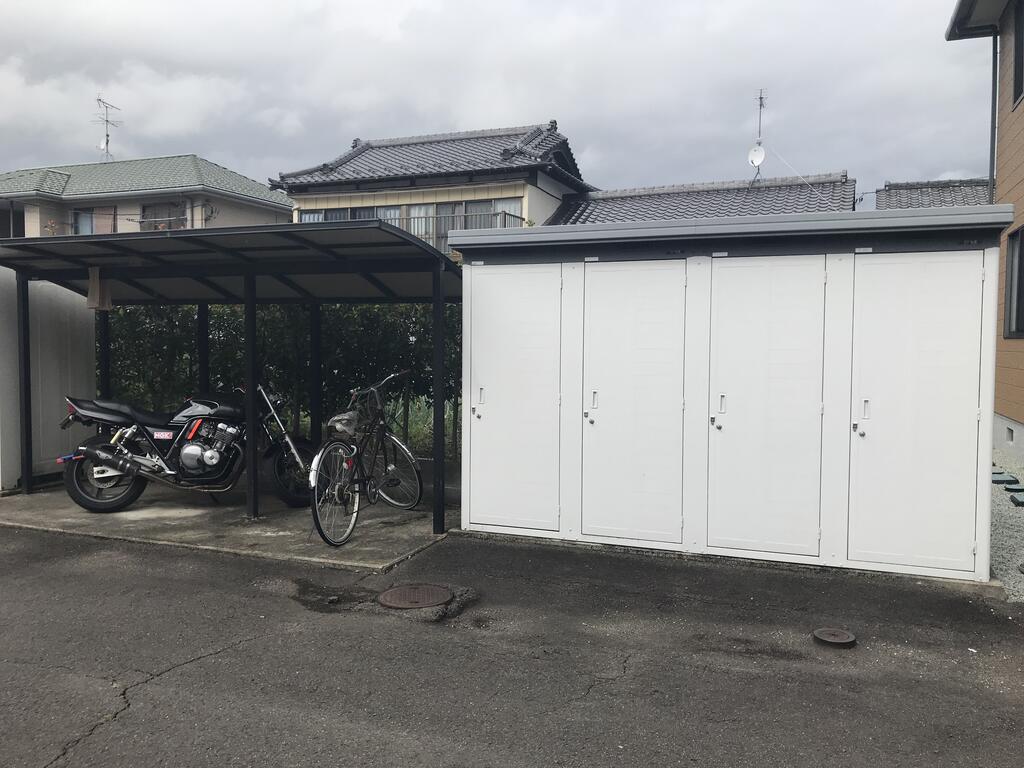 その他共有部分　駐輪場・物置