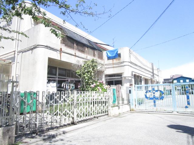 幼稚園・保育園　中川保育園（幼稚園・保育園）まで750m