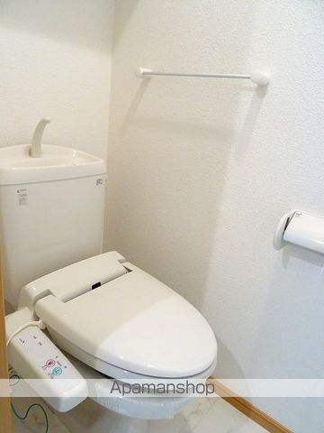 ＪＲ八高線 箱根ケ崎駅 徒歩7分 2階建 築19年のトイレ写真