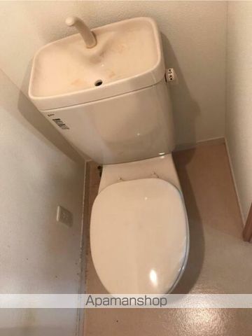 ＪＲ横浜線 大口駅 徒歩8分 2階建 築16年のトイレ写真