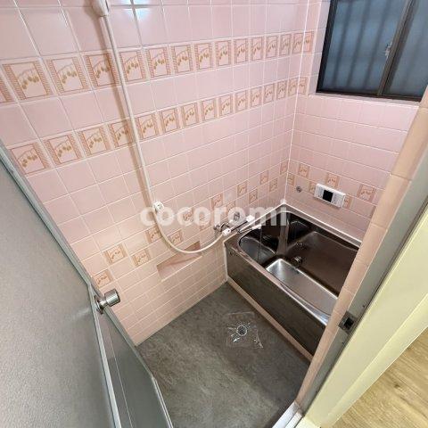 招提大谷戸建の風呂写真