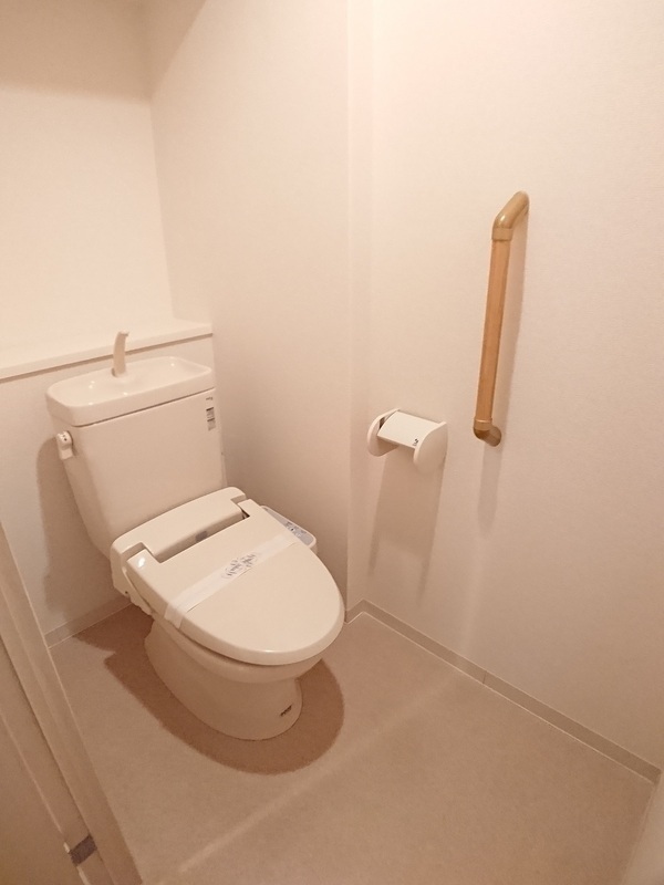 トイレ　シンプルで使いやすいトイレです