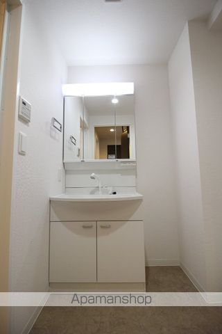 West Oneの内装写真