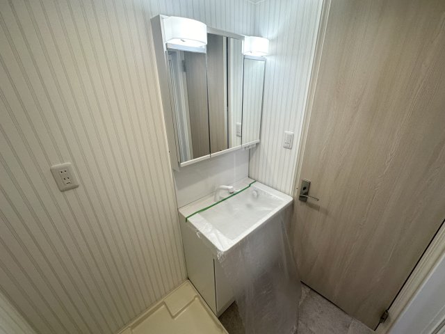 洗面設備　独立洗面化粧台付き☆