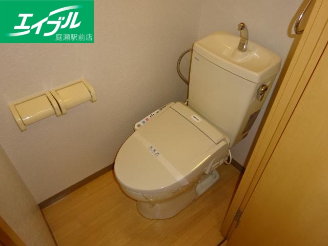 トイレ　シャワー付トイレ