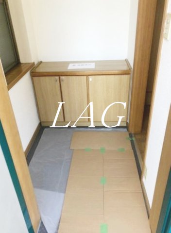 玄関　玄関です。