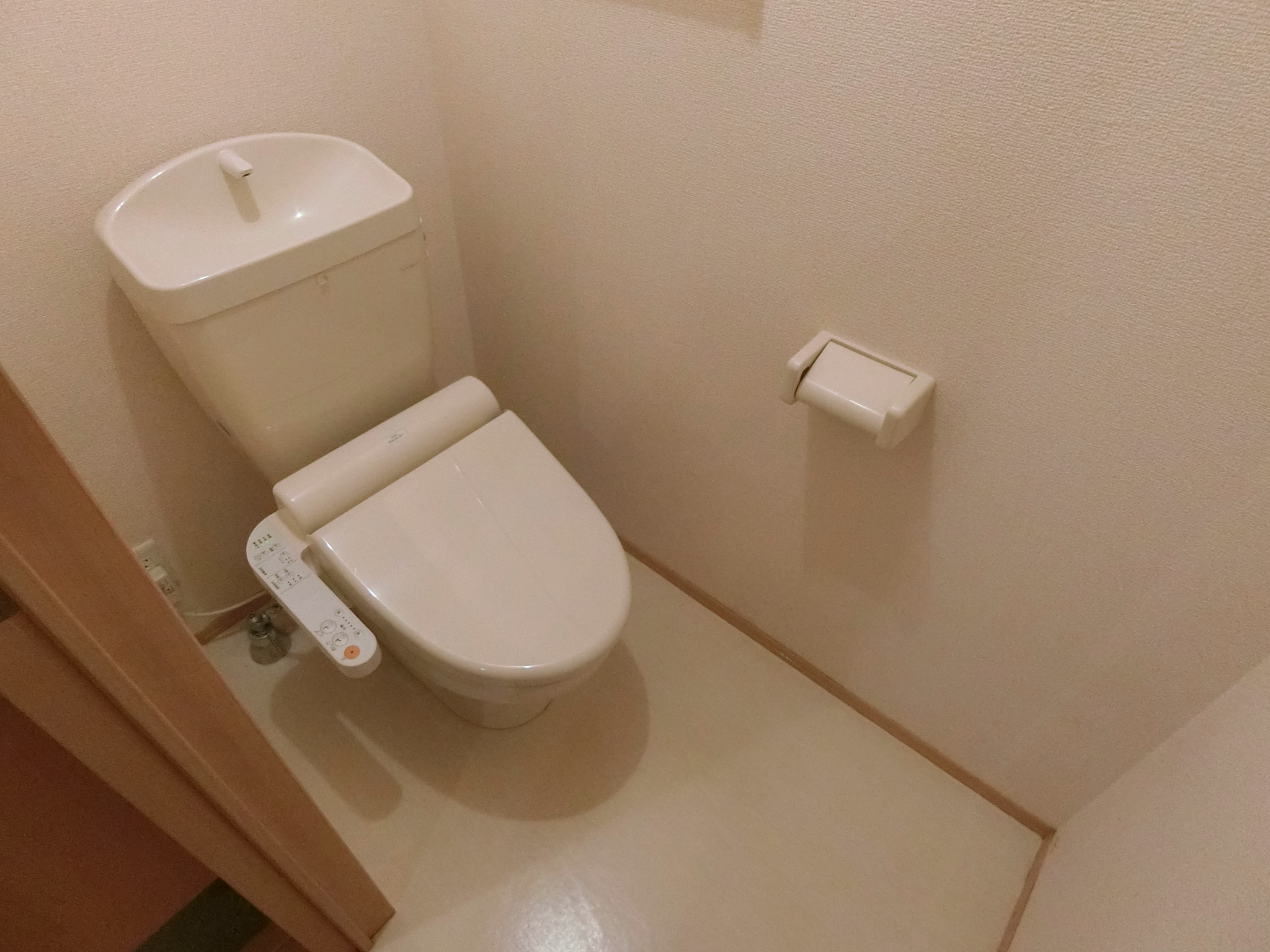 ＪＲ東北本線 名取駅 徒歩14分 3階建 築15年のトイレ写真