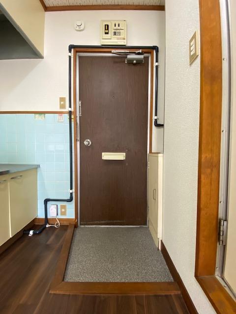 シティハイツ池辺Bの玄関写真