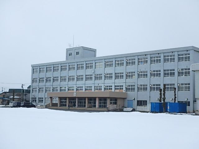 【コーポ夏山の中学校】