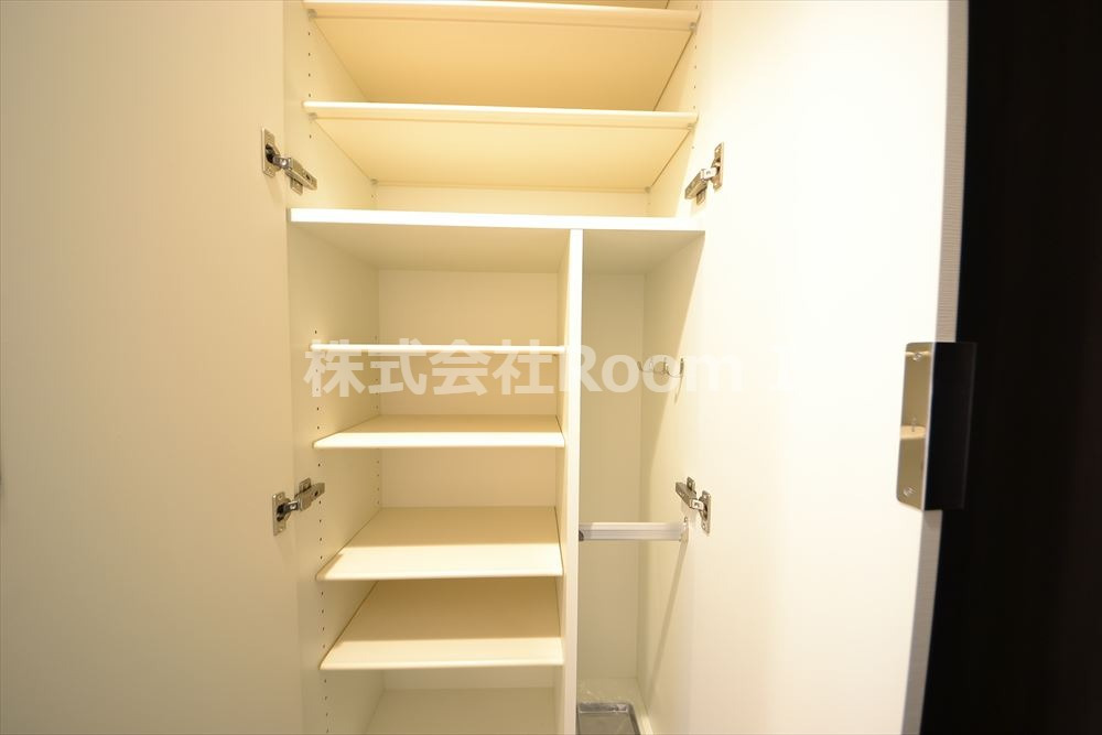 玄関　落ち着いた玄関です