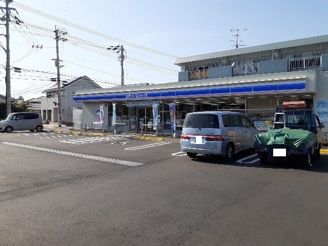 コンビニ　ローソン新居浜高津店様（コンビニ）まで450m
