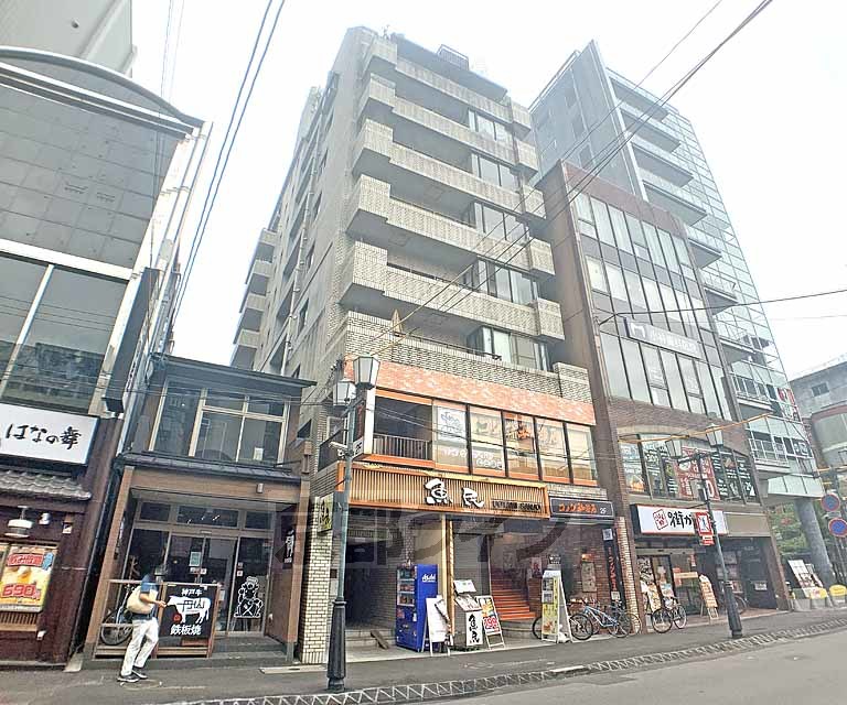 京都市中京区中島町のマンションの建物外観