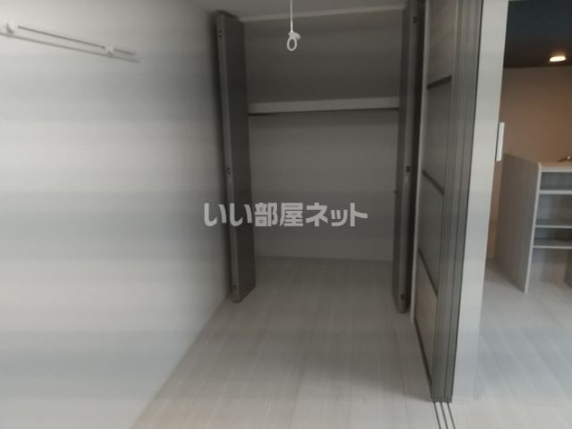 【ＤーＲＯＯＭ柏木３丁目の収納】