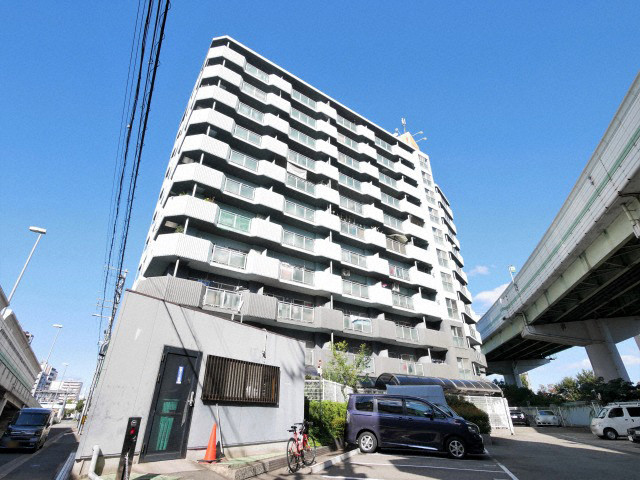 おおきに大阪天満サニーアパートメントの建物外観