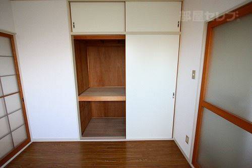 収納　収納スペース