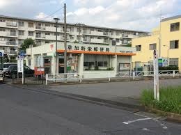 【川口市長蔵のマンションの郵便局】