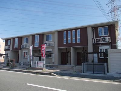 姫路市別所町別所のアパートの建物外観