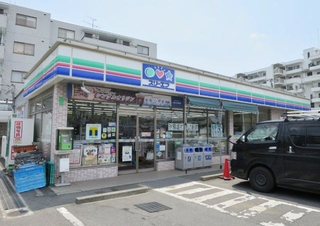 【横浜市戸塚区下倉田町のアパートのコンビニ】