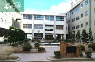 小学校　岡山市立平福小学校（小学校）まで330m