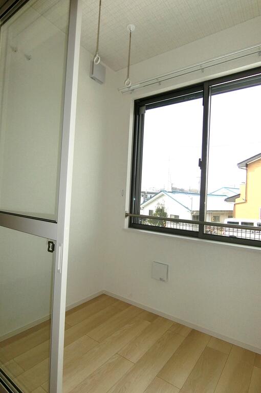 バルコニー　同型物件の写真です。