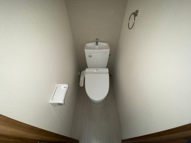 トイレ　ゆったりとした空間のトイレです