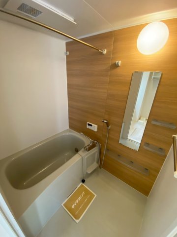 バス・シャワールーム　日々の疲れを癒すお風呂付です