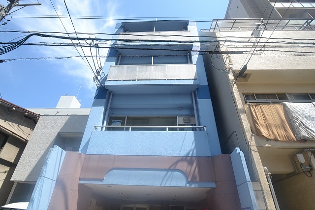 建物外観　キレイな外観ですよ！