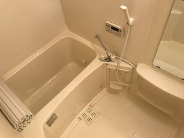 バス・シャワールーム　追い焚き・浴室乾燥付きのお風呂