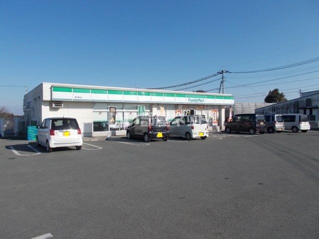 コンビニ　ファミリーマート　滴水店（コンビニ）まで1570m