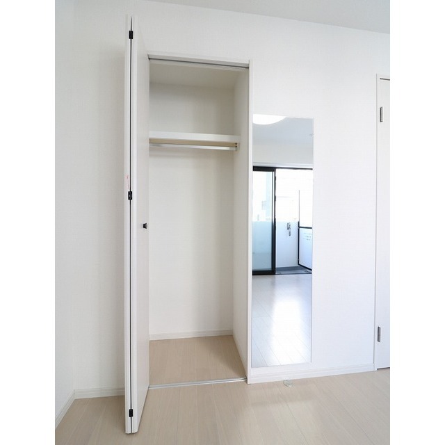 収納　クローゼット