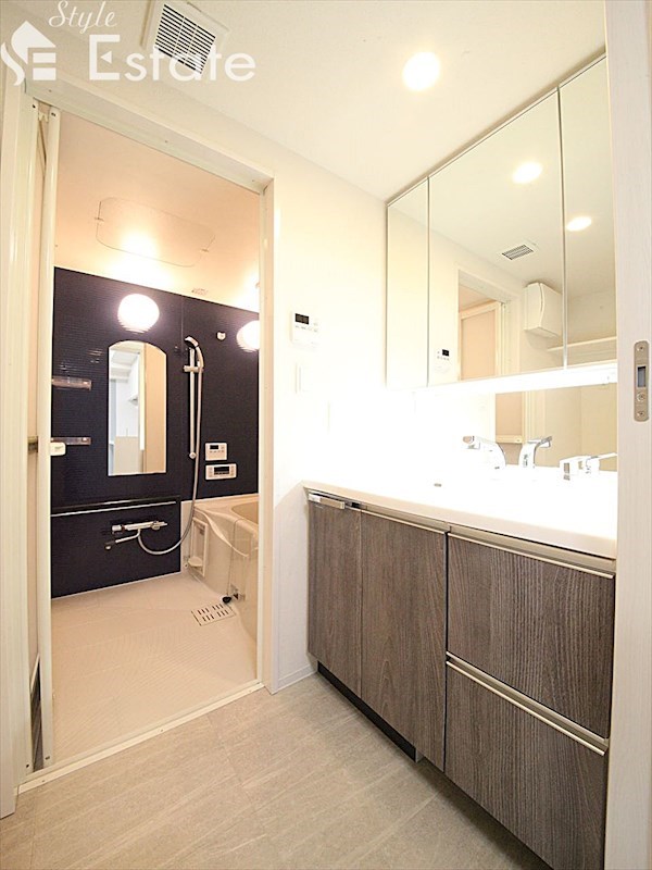 洗面設備　洗面所