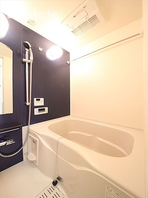 バス・シャワールーム　バスルーム