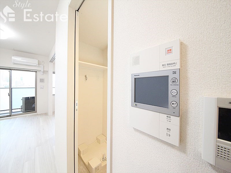 セキュリティ　モニター付きインターホン