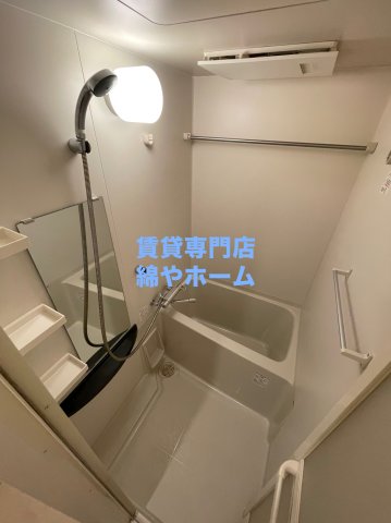 バス・シャワールーム　お風呂です