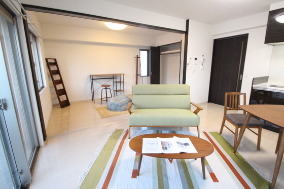 居室・リビング　他号室のお写真です　備品はつきません